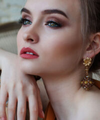 Glamour On A Budget